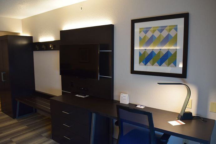 Imagen de la habitación del Hotel Holiday Inn Express And Suites Sparta, An Ihg. Foto 17