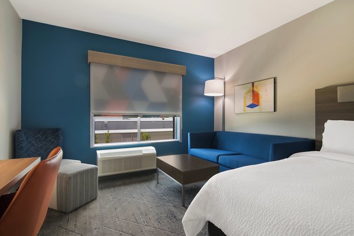 Imagen de la habitación del Hotel Holiday Inn Express And Suites Springdale Fayetteville Area, An Ihg. Foto 9