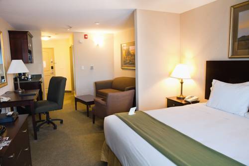 Imagen de la habitación del Hotel Holiday Inn Express And Suites Springfield Medical District. Foto 8