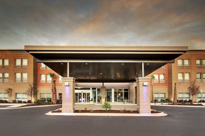 Imagen de los exteriores del Hotel Holiday Inn Express And Suites Summerville. Foto 17