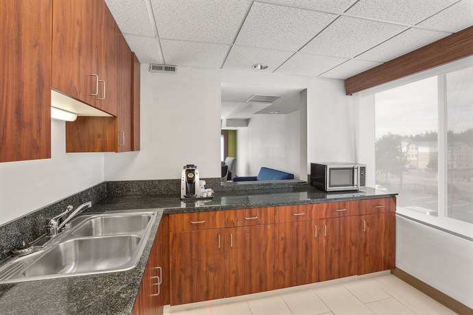 Imagen de la habitación del Hotel Holiday Inn Express And Suites Tacoma, An Ihg. Foto 14