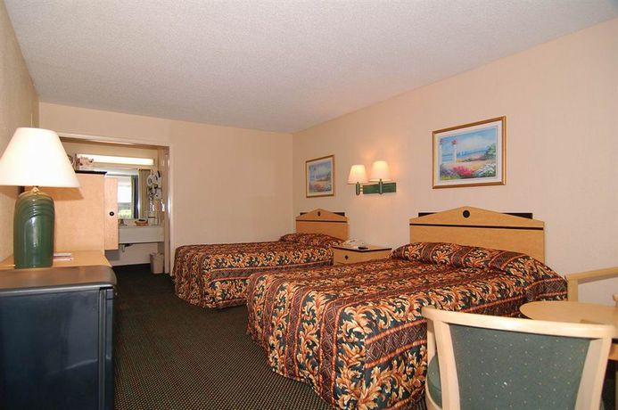 Imagen de la habitación del Hotel Holiday Inn Express And Suites Tampa East - Ybor C. Foto 7