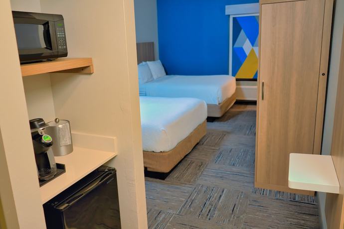 Imagen de la habitación del Hotel Holiday Inn Express And Suites Tampa Northwest - Oldsmar, An Ihg. Foto 11