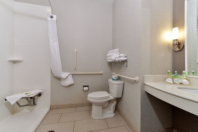 Imagen de la habitación del Hotel Holiday Inn Express And Suites Terre Haute, An Ihg. Foto 11