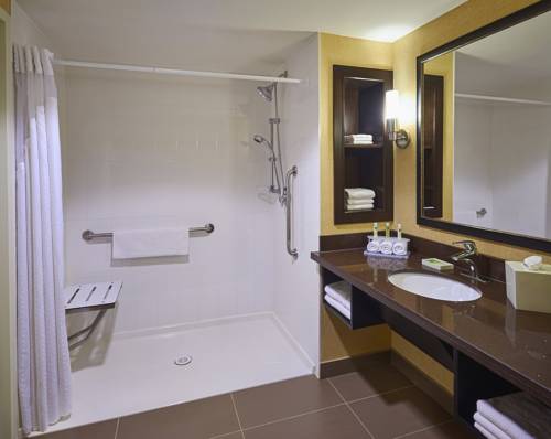 Imagen de la habitación del Hotel Holiday Inn Express And Suites Timmins. Foto 5