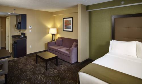 Imagen de la habitación del Hotel Holiday Inn Express And Suites Timmins. Foto 7