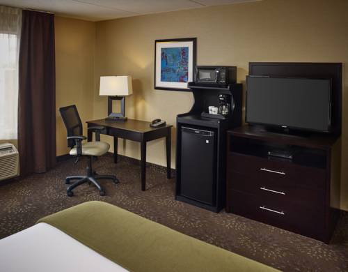 Imagen de la habitación del Hotel Holiday Inn Express And Suites Timmins. Foto 9