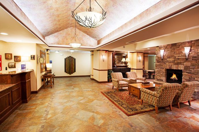 Imagen de los interiores del Hotel Holiday Inn Express And Suites Tooele, An Ihg. Foto 19