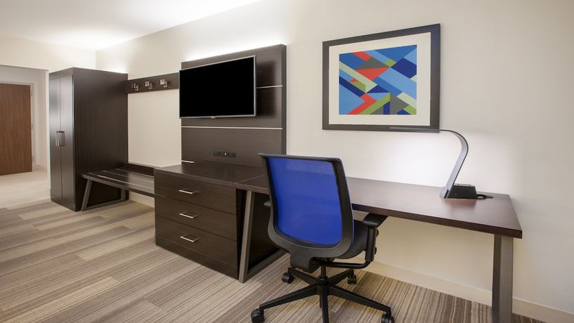 Imagen de la habitación del Hotel Holiday Inn Express And Suites Troy, An Ihg. Foto 6