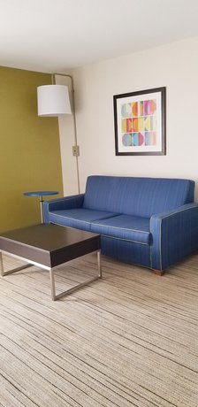 Imagen de la habitación del Hotel Holiday Inn Express And Suites Troy, An Ihg. Foto 9