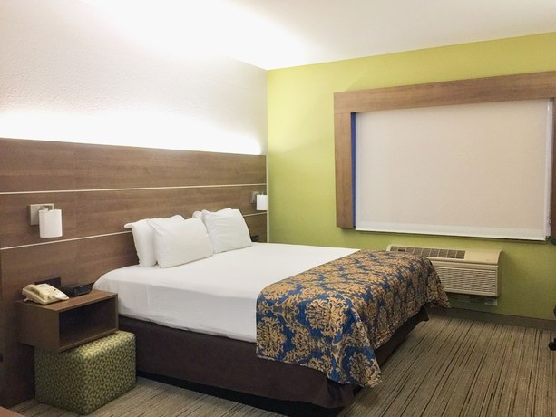 Imagen de la habitación del Hotel Holiday Inn Express And Suites Tulare, An Ihg. Foto 2