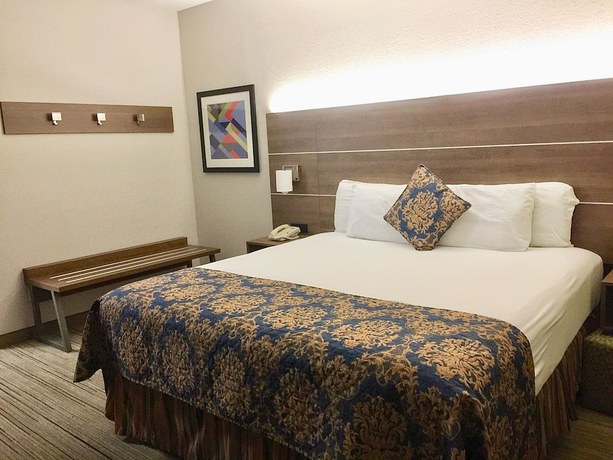 Imagen de la habitación del Hotel Holiday Inn Express And Suites Tulare, An Ihg. Foto 11