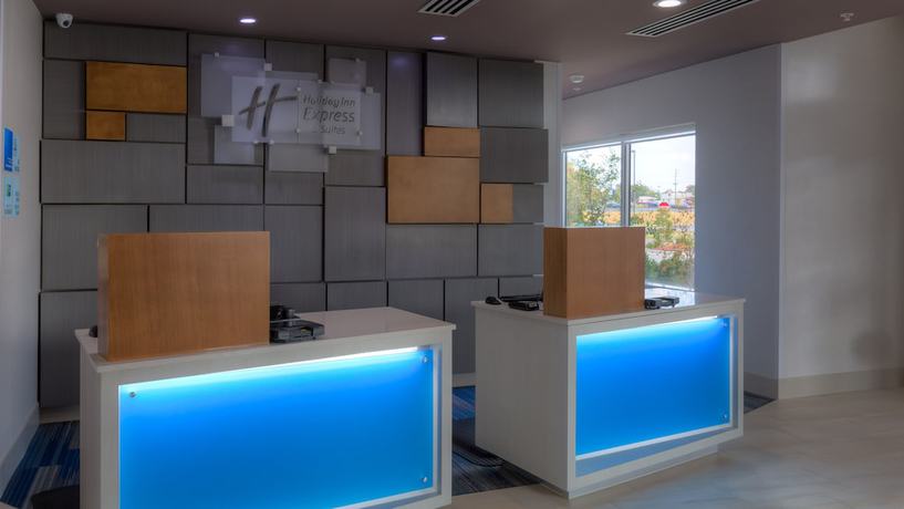Imagen de los interiores del Hotel Holiday Inn Express And Suites Tulsa Midtown, An Ihg. Foto 18