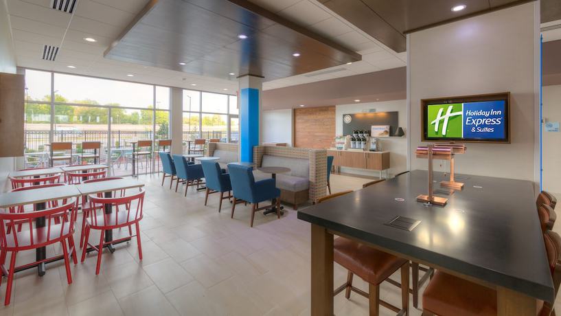 Imagen de los interiores del Hotel Holiday Inn Express And Suites Tulsa Midtown, An Ihg. Foto 20