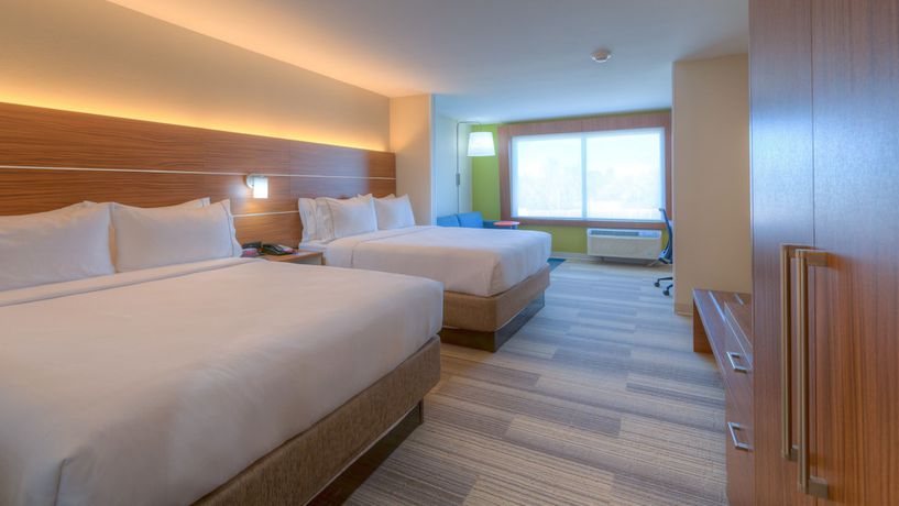 Imagen de la habitación del Hotel Holiday Inn Express And Suites Tulsa Midtown, An Ihg. Foto 9