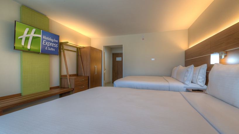Imagen de la habitación del Hotel Holiday Inn Express And Suites Tulsa Midtown, An Ihg. Foto 11