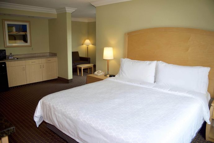 Imagen de la habitación del Hotel Holiday Inn Express And Suites Vacaville, An Ihg. Foto 10
