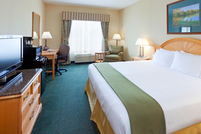 Imagen de la habitación del Hotel Holiday Inn Express And Suites Watertown-thousand Island, An Ihg. Foto 15