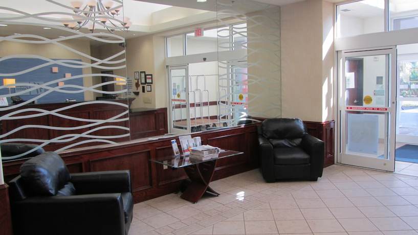 Imagen de los interiores del Hotel Holiday Inn Express And Suites Weslaco. Foto 18