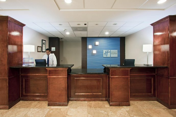 Imagen de los interiores del Hotel Holiday Inn Express And Suites West Palm Beach Metrocentre, An Ihg. Foto 17