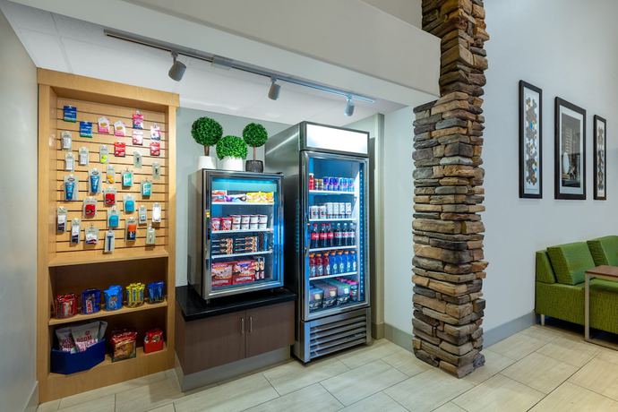 Imagen de los interiores del Hotel Holiday Inn Express And Suites Wheat Ridge-denver West, An Ihg. Foto 17