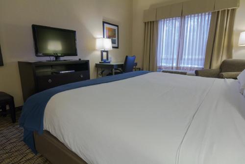 Imagen general del Hotel Holiday Inn Express And Suites Winchester. Foto 1