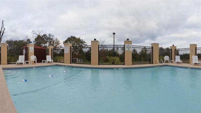 Imagen de la habitación del Hotel Holiday Inn Express Andalusia. Foto 8