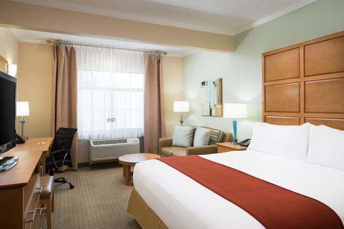 Imagen de la habitación del Hotel Holiday Inn Express Andsuites Santa Clara-silicon Valley, An Ihg. Foto 7