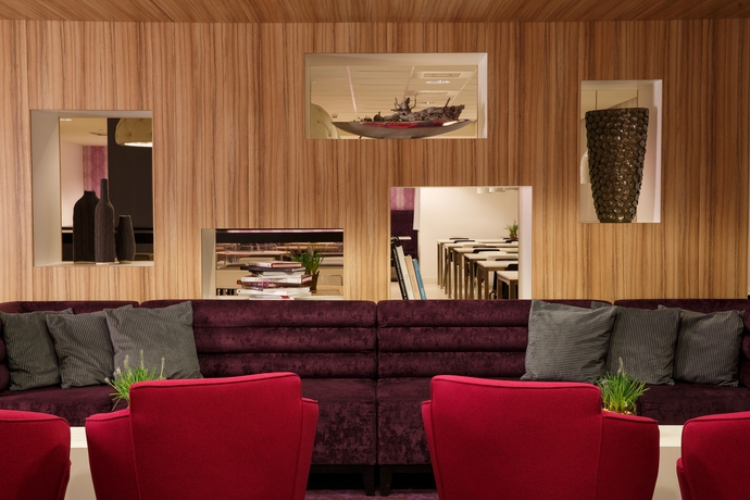 Imagen de los interiores del Hotel Holiday Inn Express Arnhem, An Ihg. Foto 12