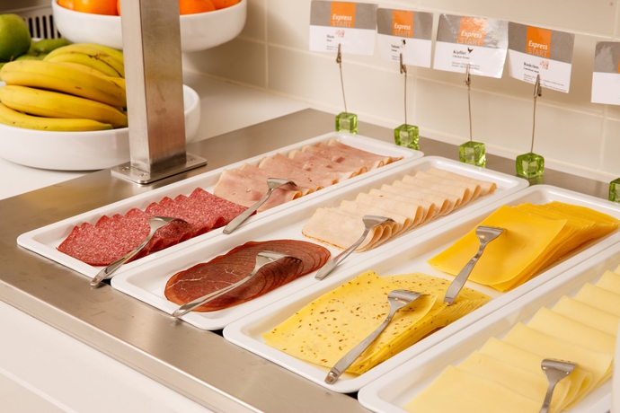 Imagen del bar/restaurante del Hotel Holiday Inn Express Arnhem, An Ihg. Foto 6