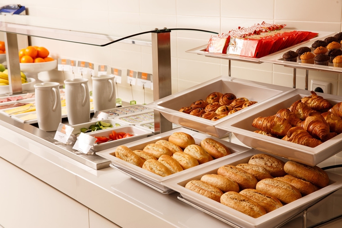 Imagen del bar/restaurante del Hotel Holiday Inn Express Arnhem, An Ihg. Foto 8