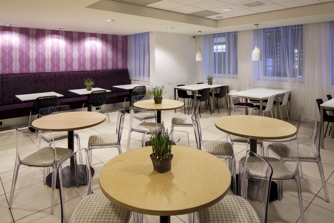 Imagen del bar/restaurante del Hotel Holiday Inn Express Arnhem, An Ihg. Foto 9