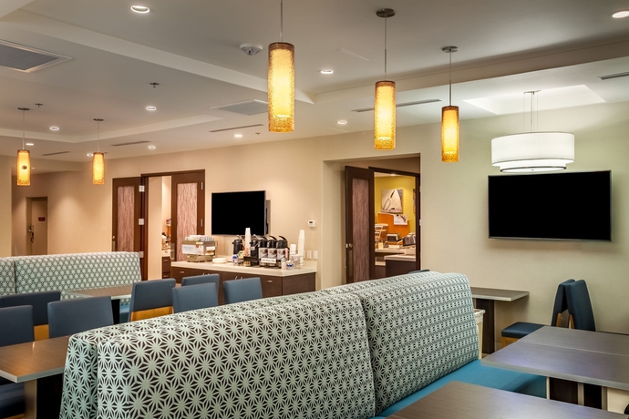 Imagen del bar/restaurante del Hotel Holiday Inn Express At Monterey Bay, An Ihg. Foto 3