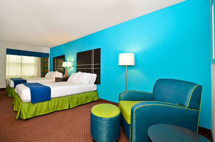 Imagen de la habitación del Hotel Holiday Inn Express Atlanta Ne I-85 Clairmont, An Ihg. Foto 3