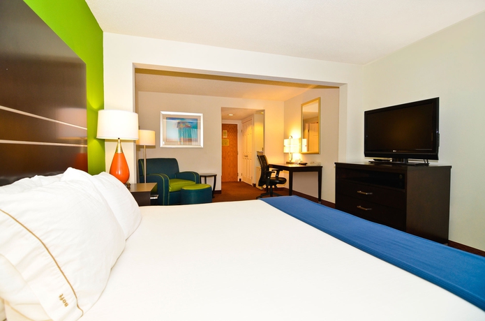 Imagen de la habitación del Hotel Holiday Inn Express Atlanta Ne I-85 Clairmont, An Ihg. Foto 6