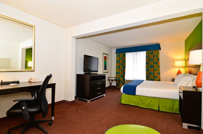 Imagen de la habitación del Hotel Holiday Inn Express Atlanta Ne I-85 Clairmont, An Ihg. Foto 10