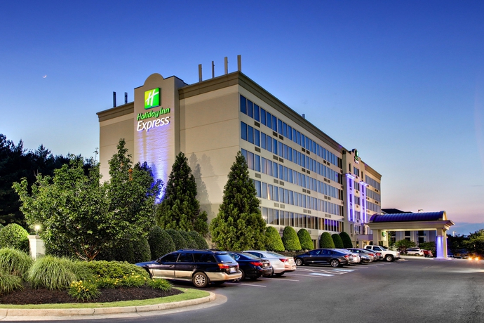 Imagen de los exteriores del Hotel Holiday Inn Express - Atlanta/kennesaw, An Ihg. Foto 8