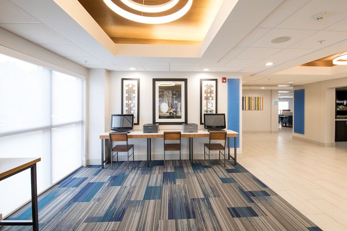 Imagen de los interiores del Hotel Holiday Inn Express Atlanta-stone Mountain, An Ihg. Foto 17