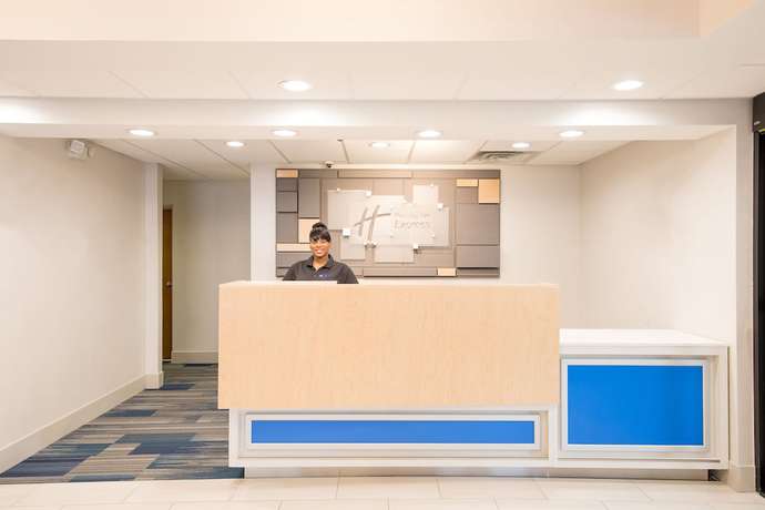 Imagen de los interiores del Hotel Holiday Inn Express Atlanta-stone Mountain, An Ihg. Foto 19