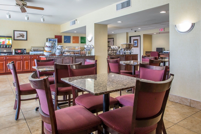 Imagen del bar/restaurante del Hotel Holiday Inn Express Atlantic City W Pleasantville, An Ihg. Foto 3