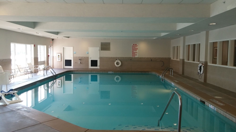 Imagen de la piscina del Hotel Holiday Inn Express Augusta North, An Ihg. Foto 16