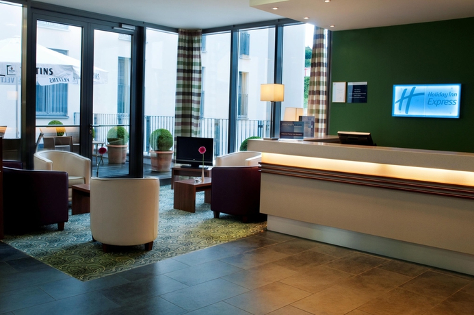 Imagen de los interiores del Hotel Holiday Inn Express Baden-Baden. Foto 12