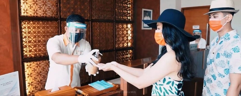 Imagen de los interiores del Hotel Holiday Inn Express Bali Sunset Road by IHG. Foto 17