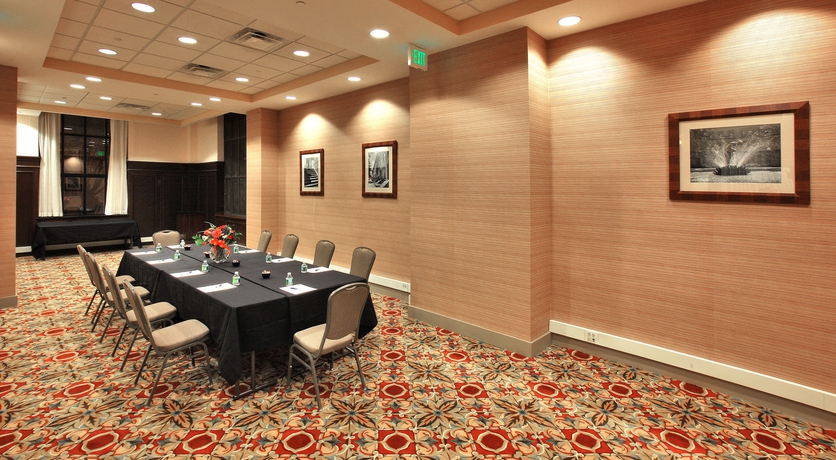Imagen de los interiores del Hotel Holiday Inn Express Baltimore Downtown, An Ihg. Foto 11