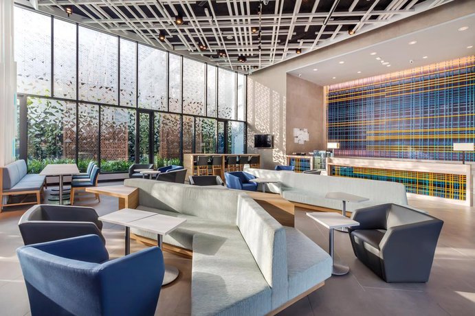 Imagen general del Hotel Holiday Inn Express Bangkok Soi Soonvijai, An Ihg. Foto 2