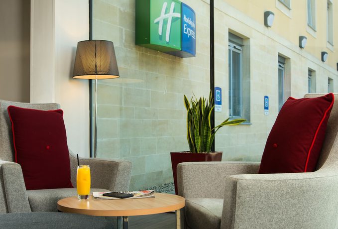 Imagen de los interiores del Hotel Holiday Inn Express Bath, An Ihg. Foto 16