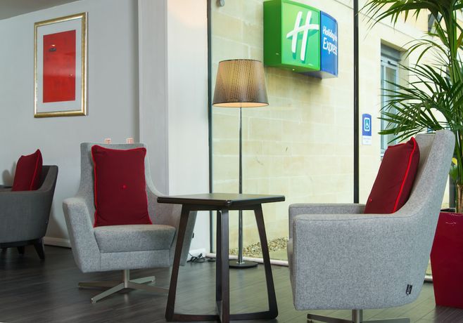 Imagen de los interiores del Hotel Holiday Inn Express Bath, An Ihg. Foto 19