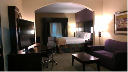 Imagen de la habitación del Hotel Holiday Inn Express Baton Rouge North. Foto 7