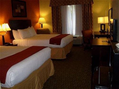 Imagen de la habitación del Hotel Holiday Inn Express Baton Rouge North. Foto 11