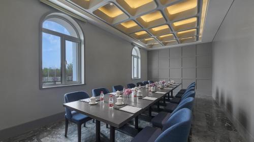 Imagen de los interiores del Hotel Holiday Inn Express Beijing Badaling. Foto 10